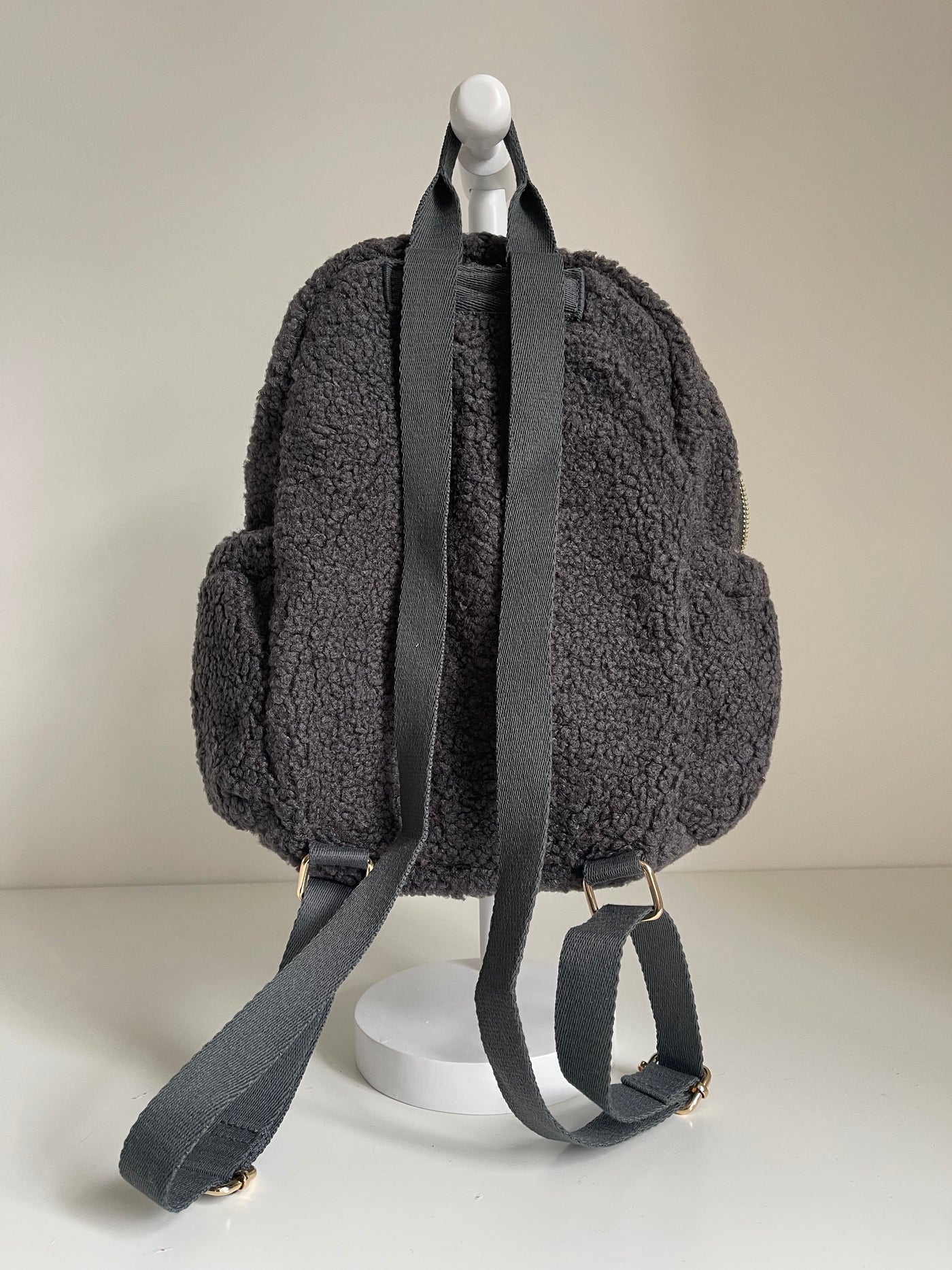 Personalised Charcoal Grey Boucle Teddy Backpack Neutrabebeuk